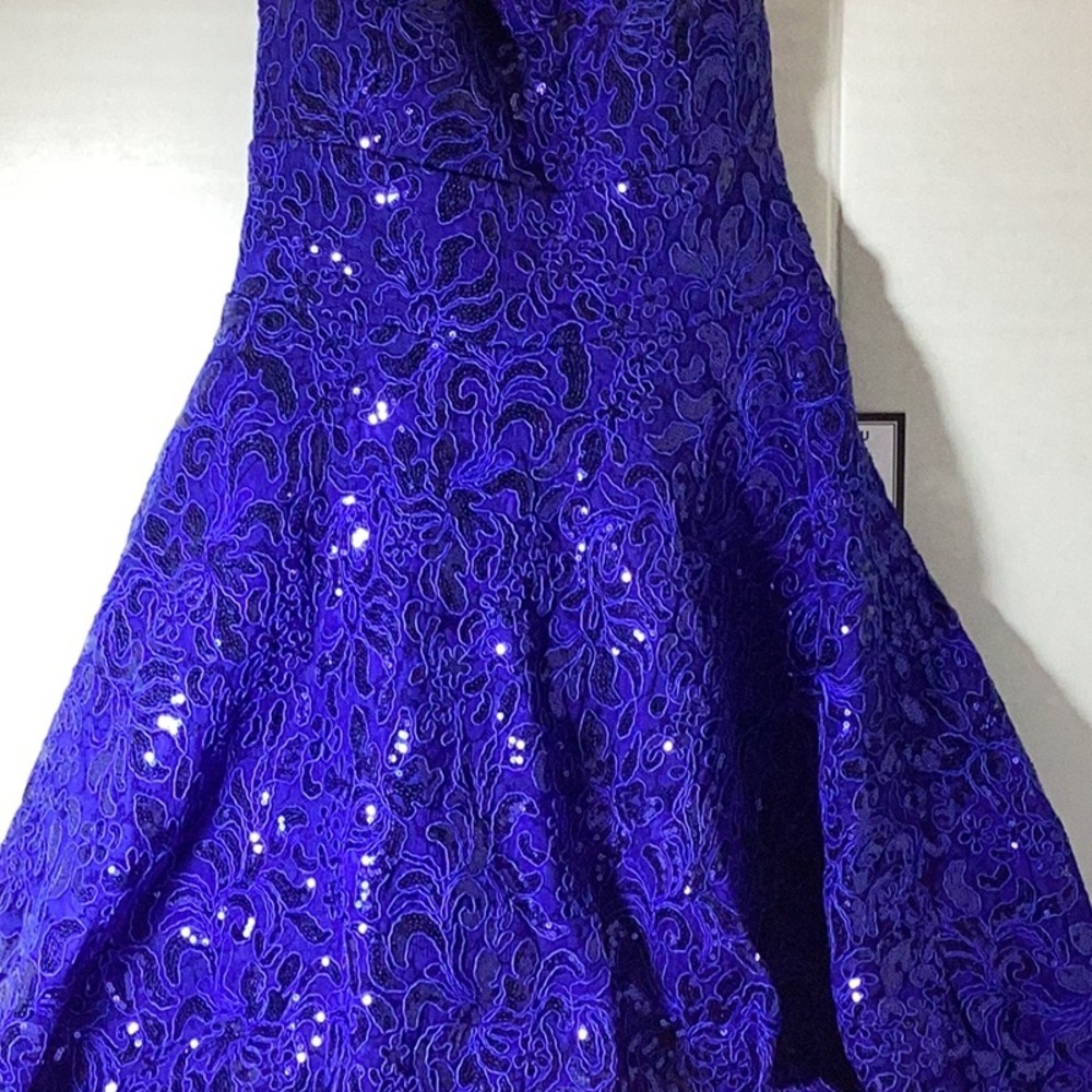 Embroidered Sequin Square Neck Spaghetti Strap Criss Cross Back Fit & Flare - Picture 8 of 10
